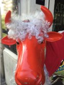 Santa cow finding Ryan, Barcelona, Spain &middot; December 21, 2015 &middot; Carla Wendy